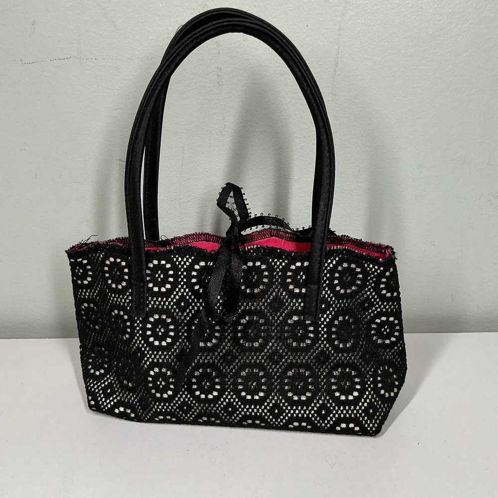 Vintage Victoria Secret Hand Small Black Bagâ Pink Liner